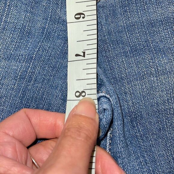 Levi’s 711 Skinny Cropped Denim Jeans Distressed Stretch  Medium Wash Size 28 - Picture 9 of 10